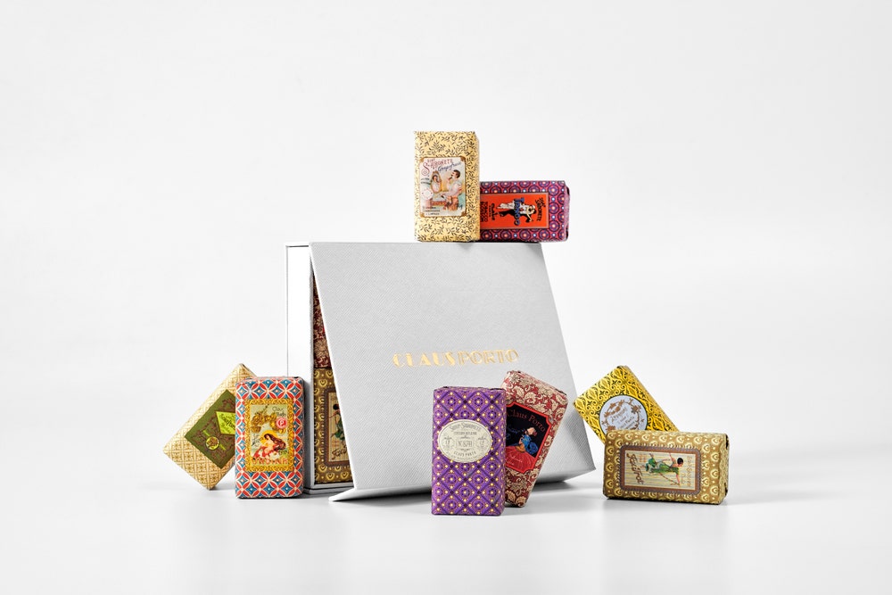 GIFT BOX 8 CLASSIC SOAPS