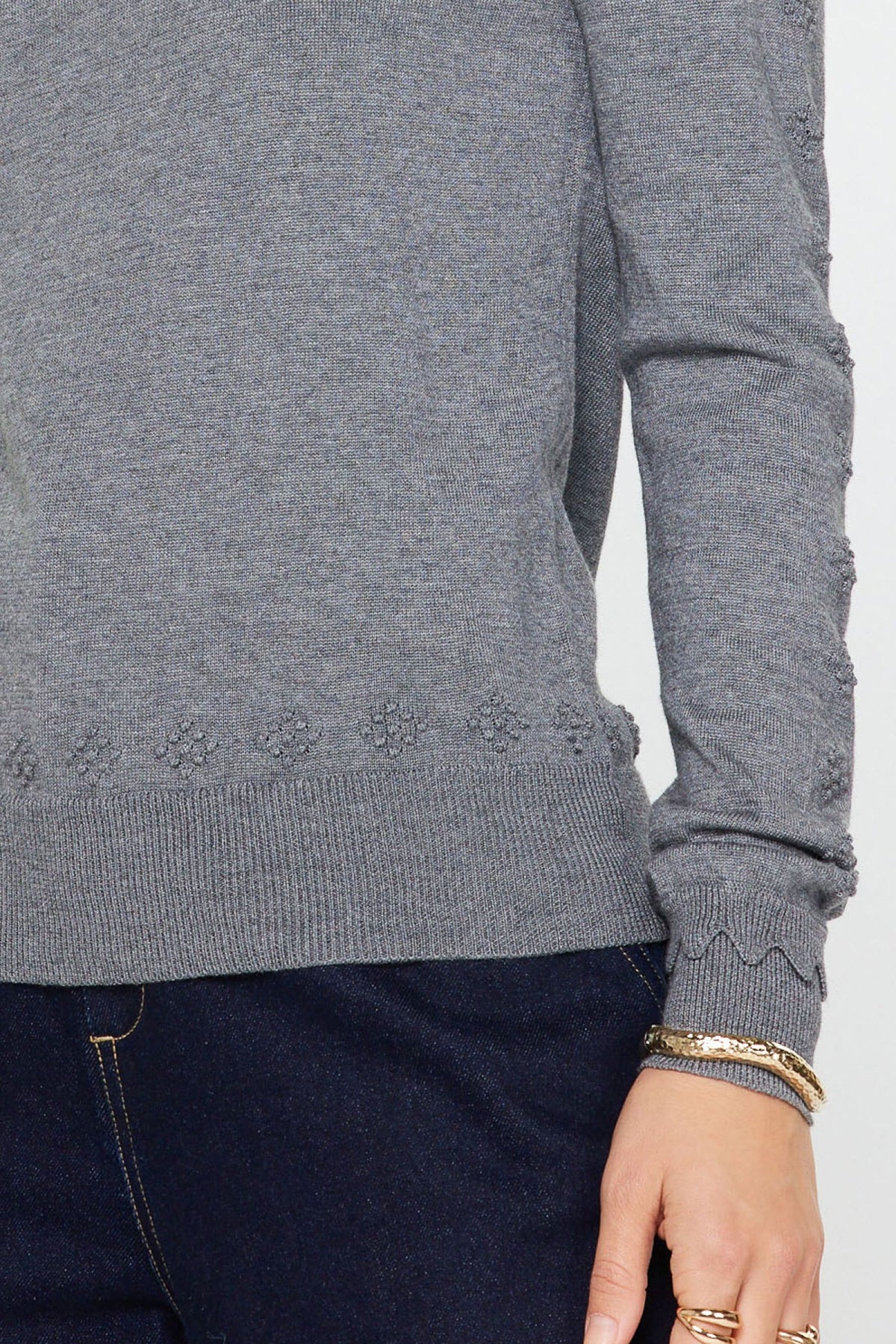 SCALLOP DETAIL SWEATER