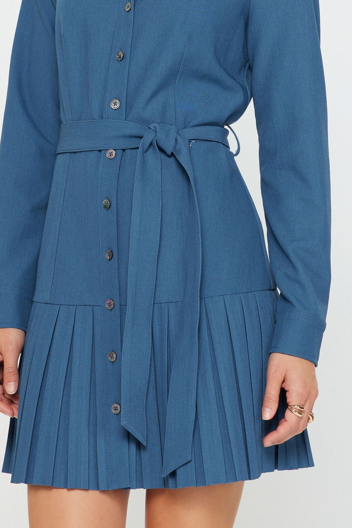 PLEATED HEM BUTTON UP DRESS