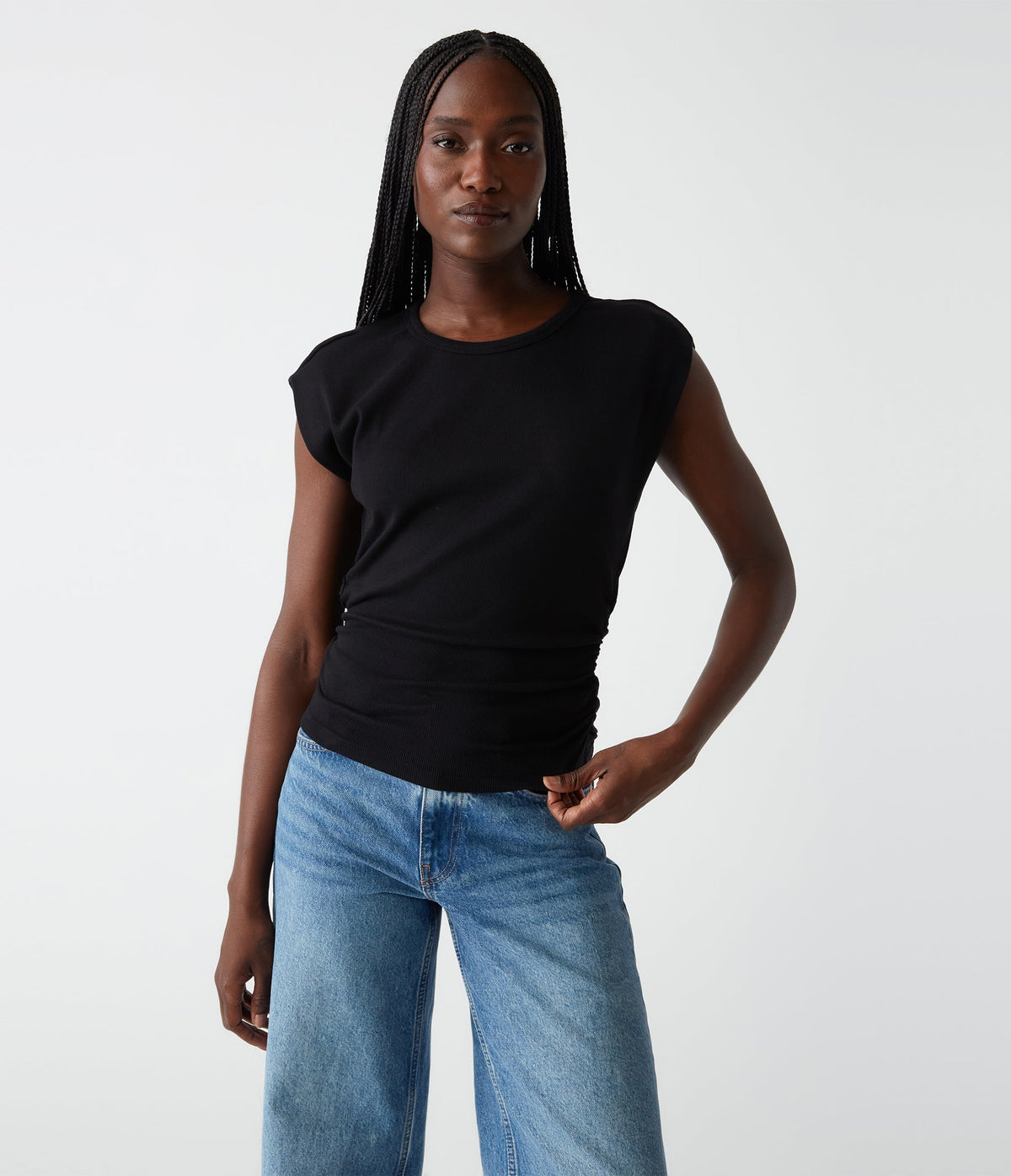 JONI CREW POWER SHOULDER TOP