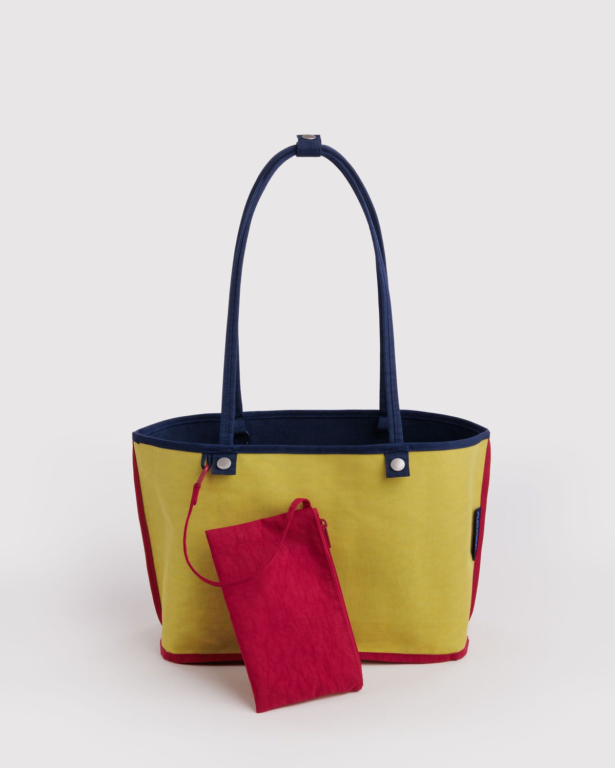 MED NYLON REVERSIBLE TOTE