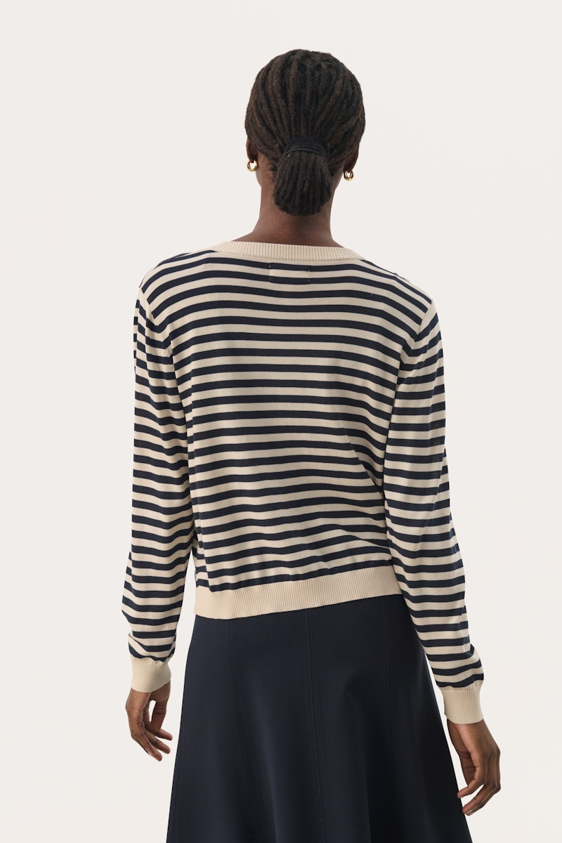 NILLI CARDI