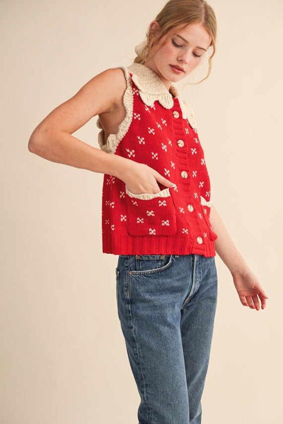 DOLL COLLAR SWEATER VEST
