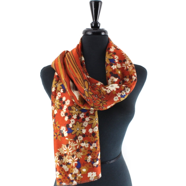 SCATTERED FLORAL SCARF