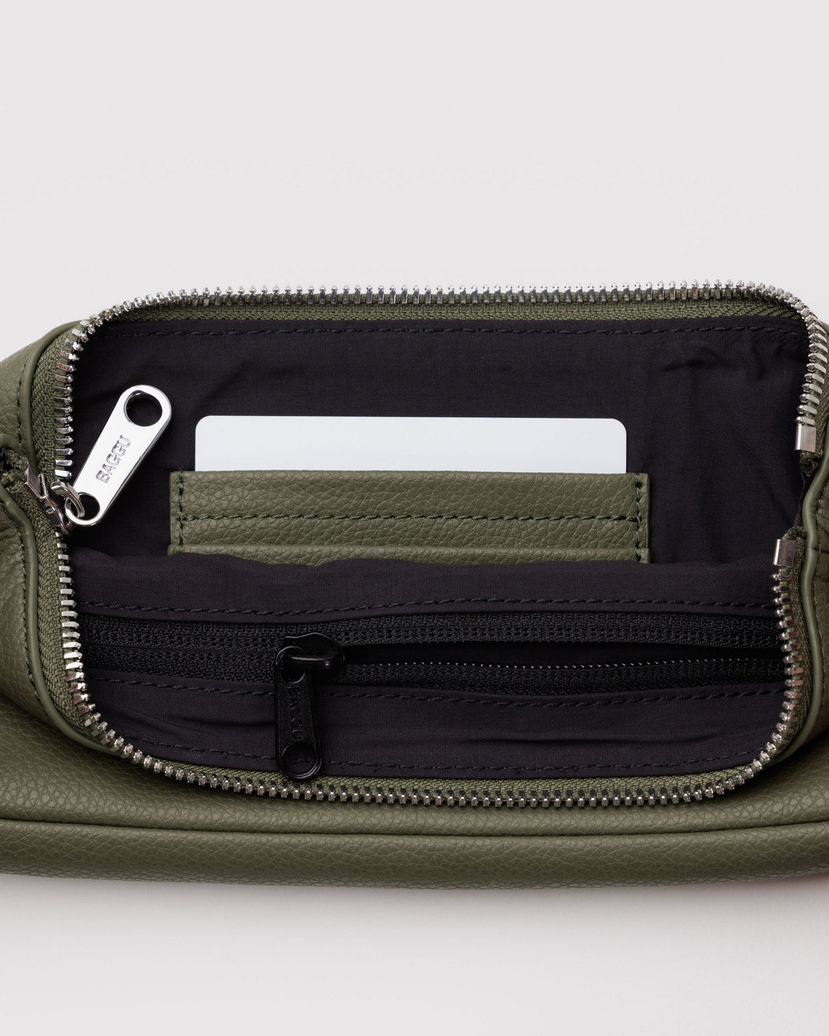 RECYCLED LEATHER POCHETTE