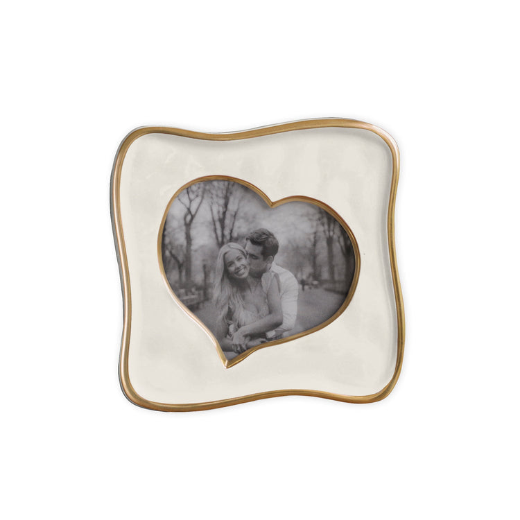 ENCANTO CURVED HEART FRAME 5X5