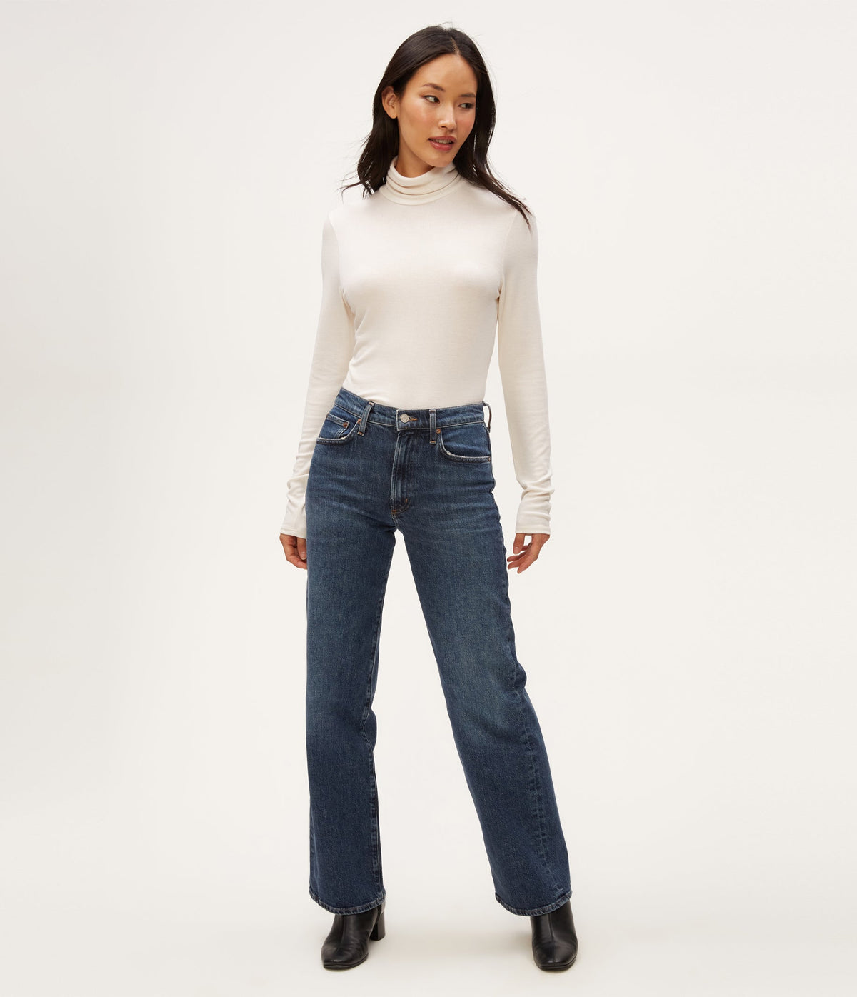 TARA CROP ECO RIB TURTLENECK