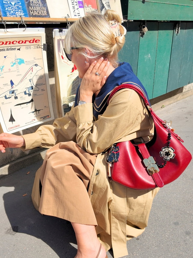 DIANTHUS BRACELET PHONE CHAIN
