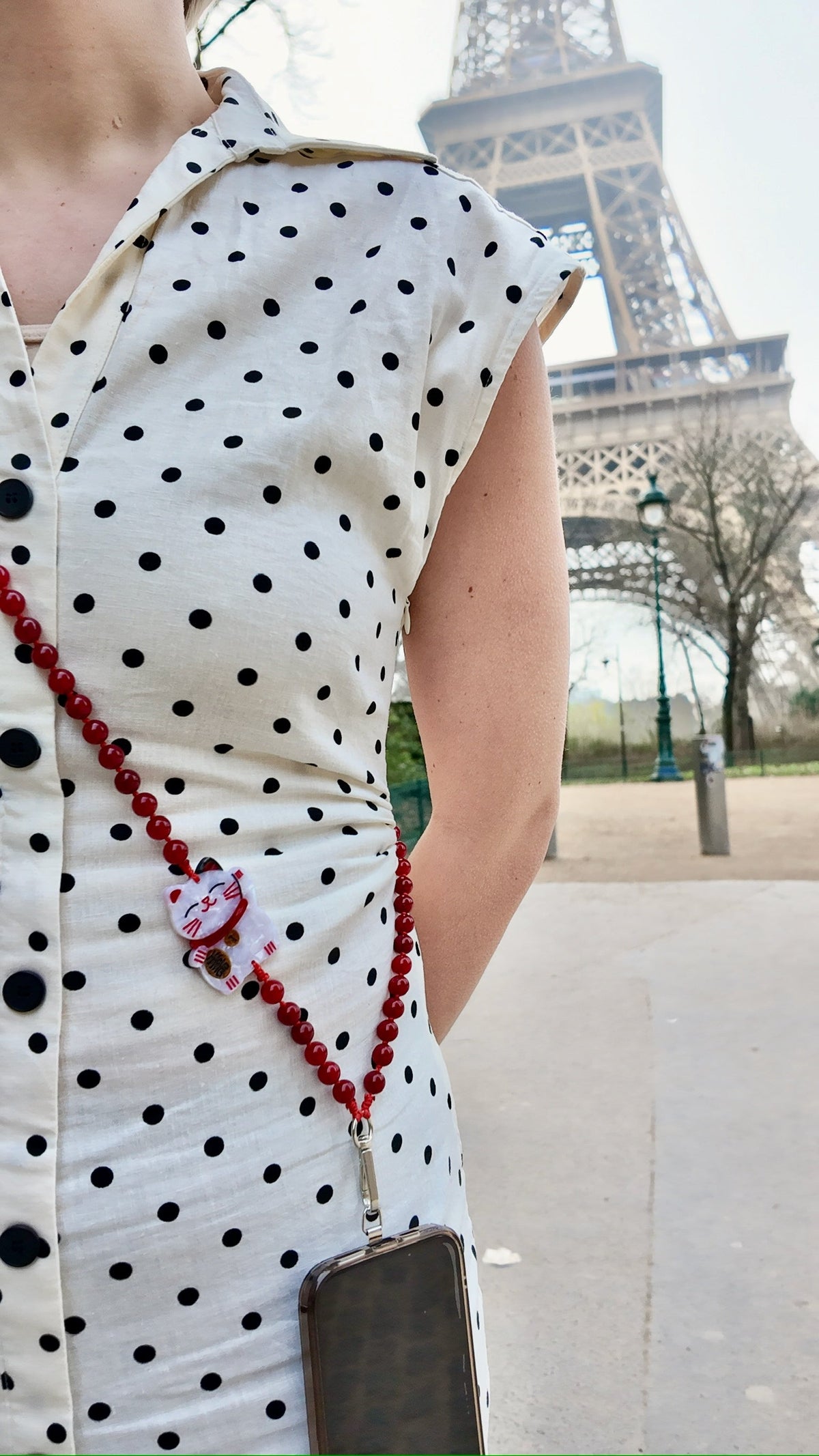 LUCKY CAT CROSSBODY PHONE CHAIN