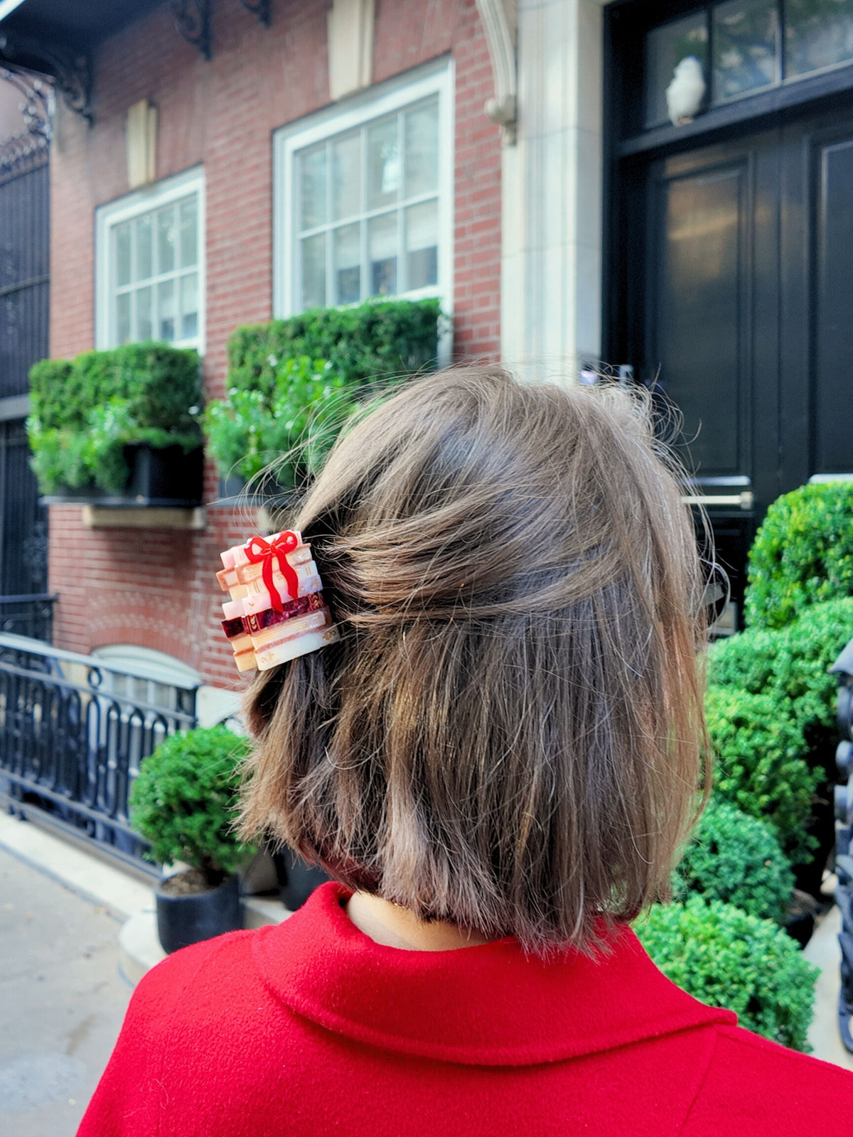 BOW BOOKSTACK CLAW CLIP