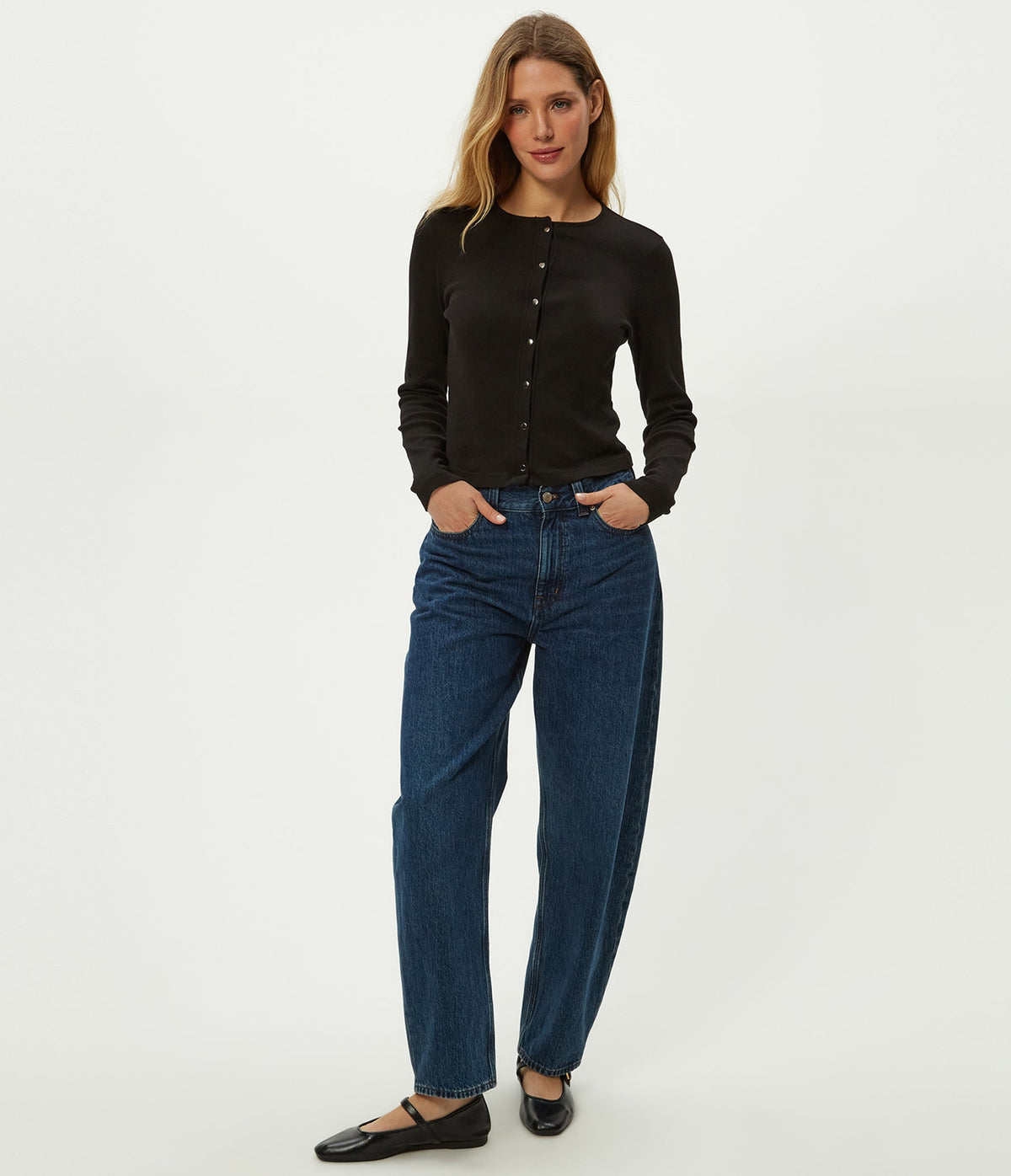 TRIXIE CREW NECK SNAP CARDI