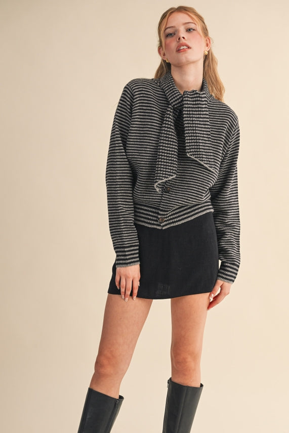 STRIPE TIE NECK CARDIE