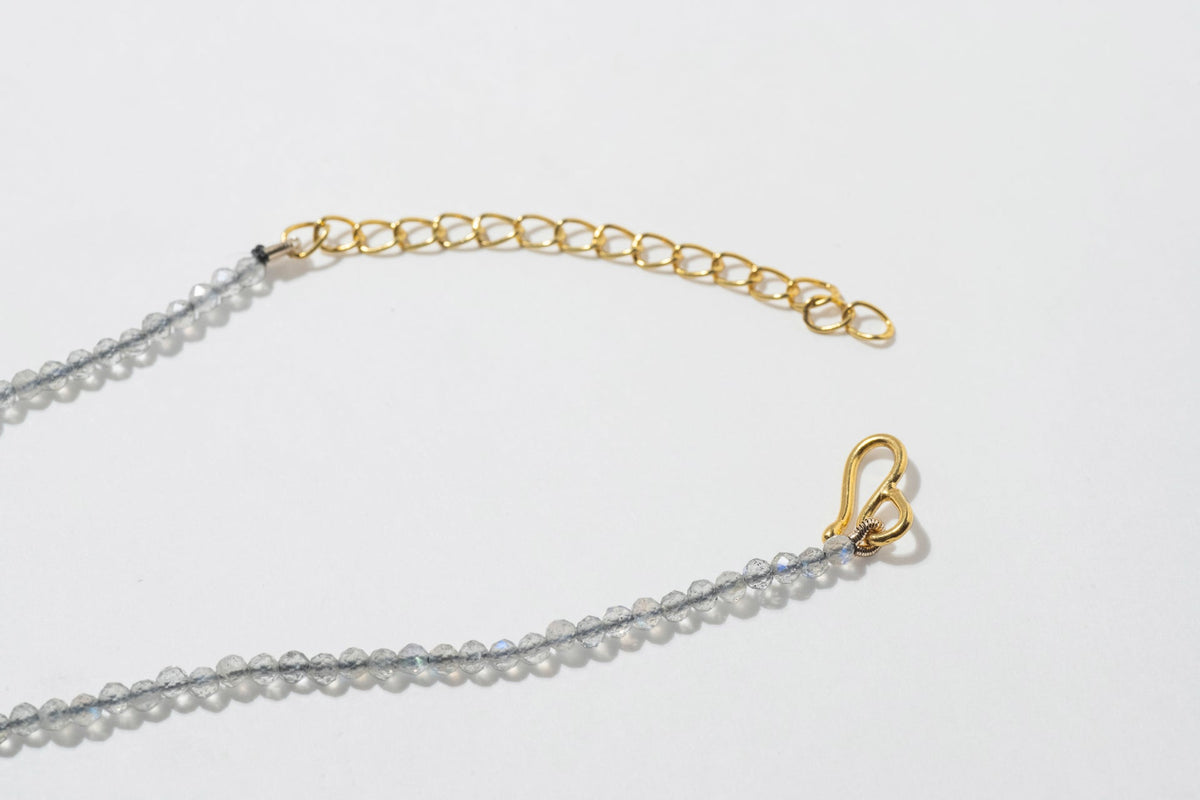 BARROW BEADED NECK