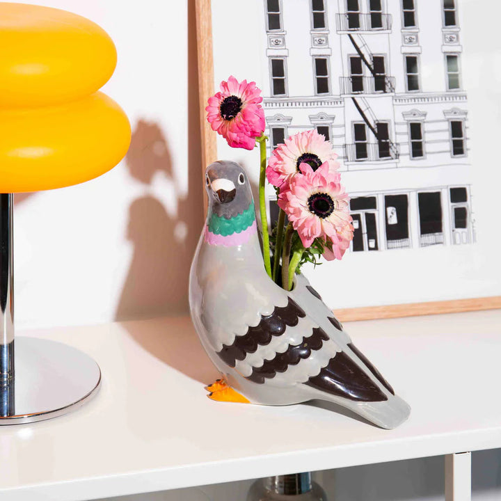 PIGEON VASE