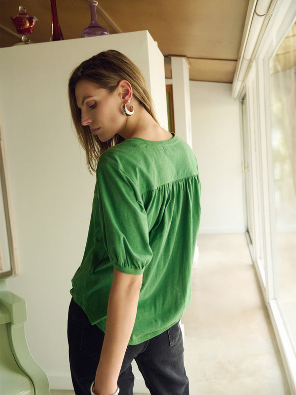 EDIE SHIRRED SHOULDER TOP
