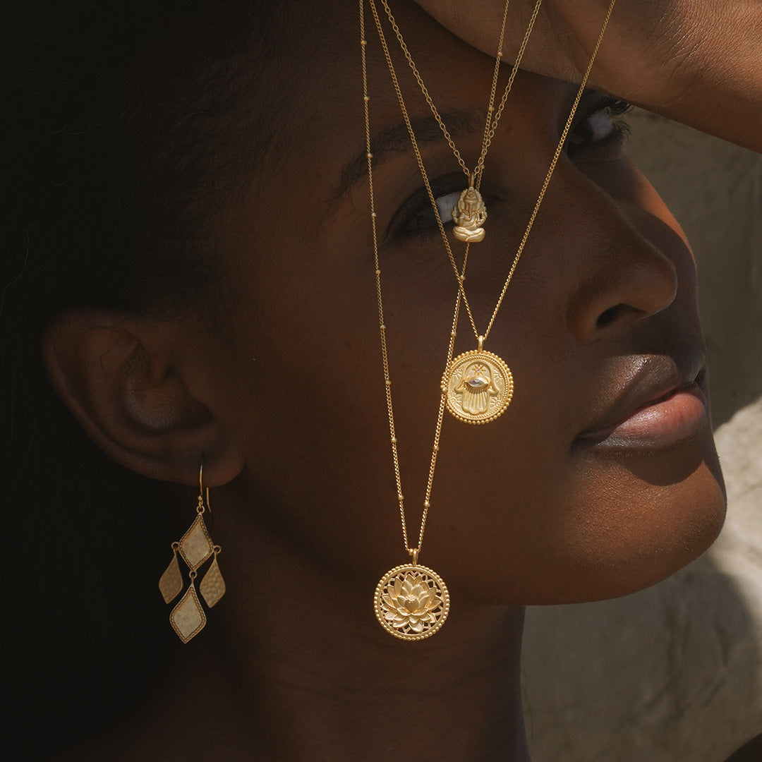 CHANDELIER EARRING