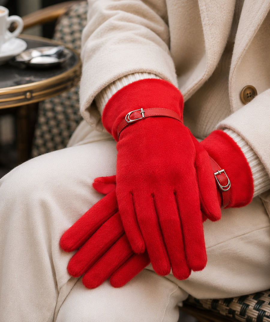 EVIE GLOVE