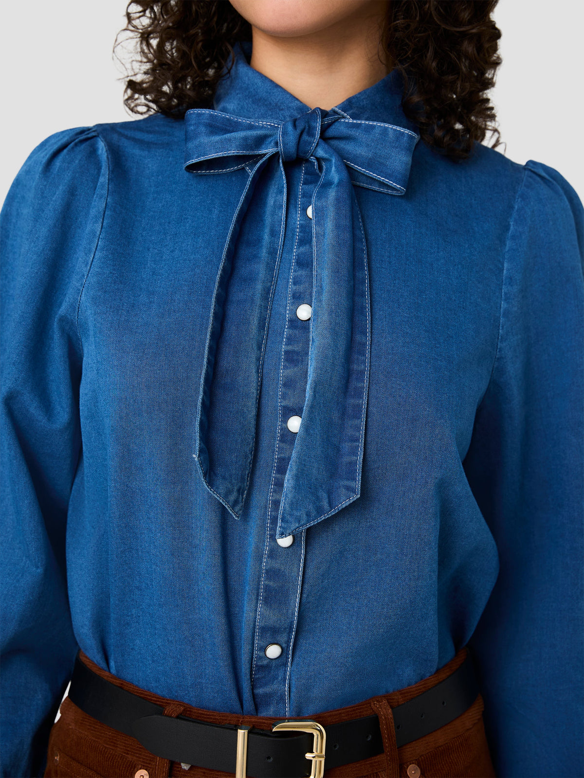 ZAVES CHAMBRAY BOW LONG SLEEVE TOP