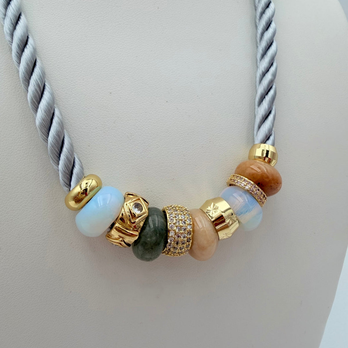 PARTY NECKLACE