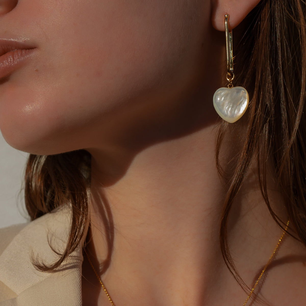 GEMMA MOP EARRING