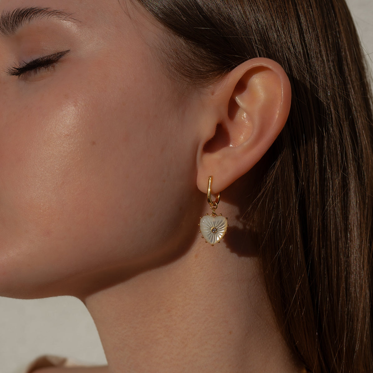 ISABEL MOP EARRING