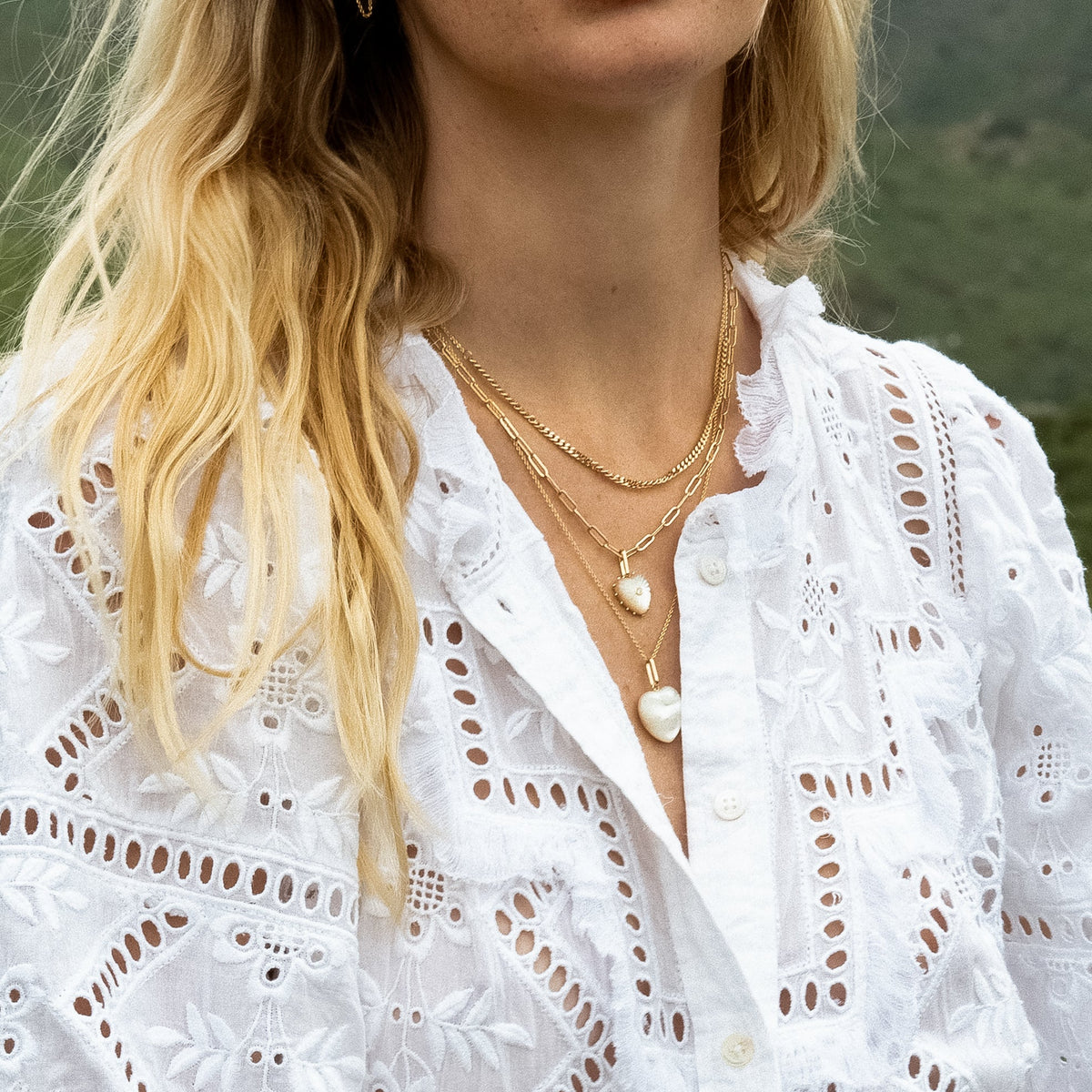 ISABEL MOP NECKLACE
