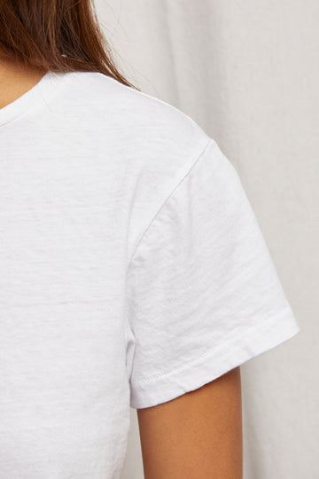 LISA SLIM CREW TEE