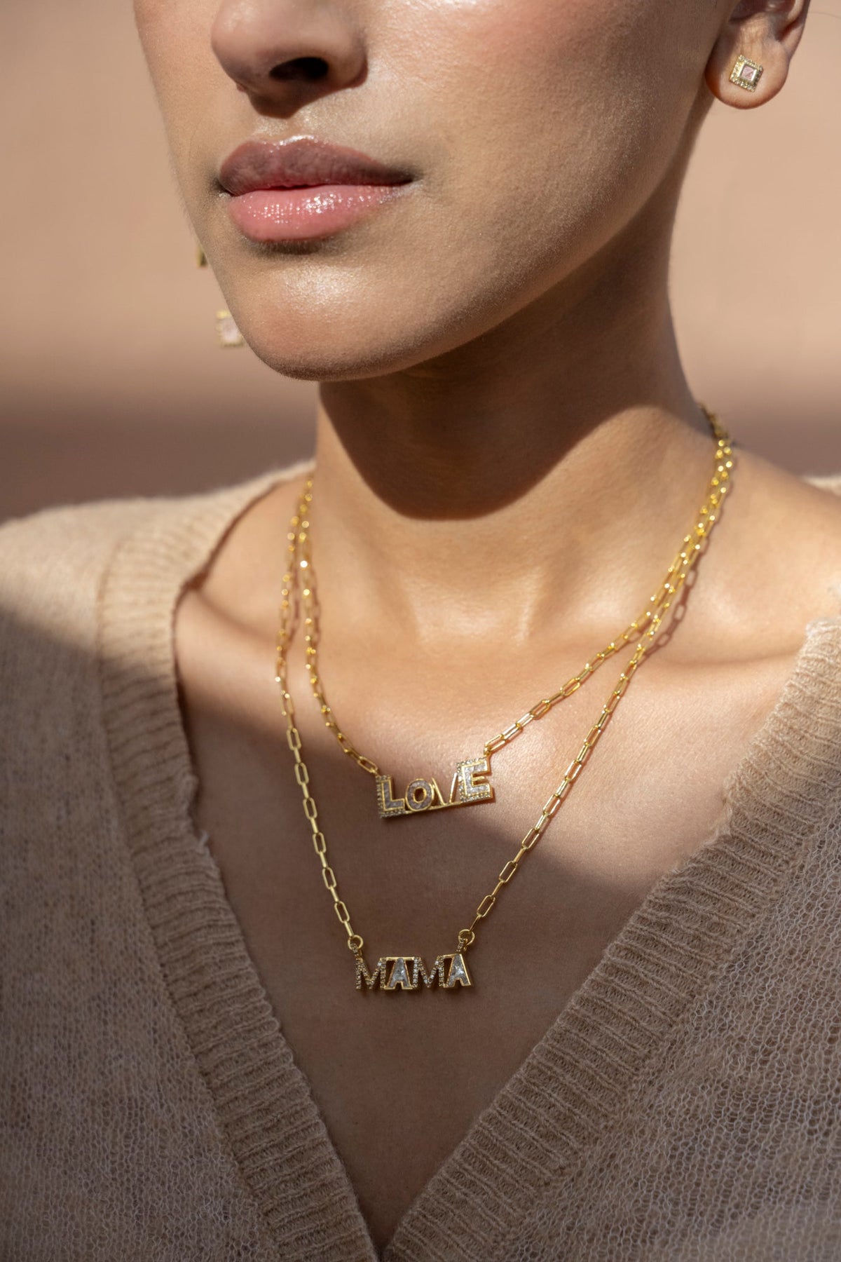 LOVE PENDANT II
