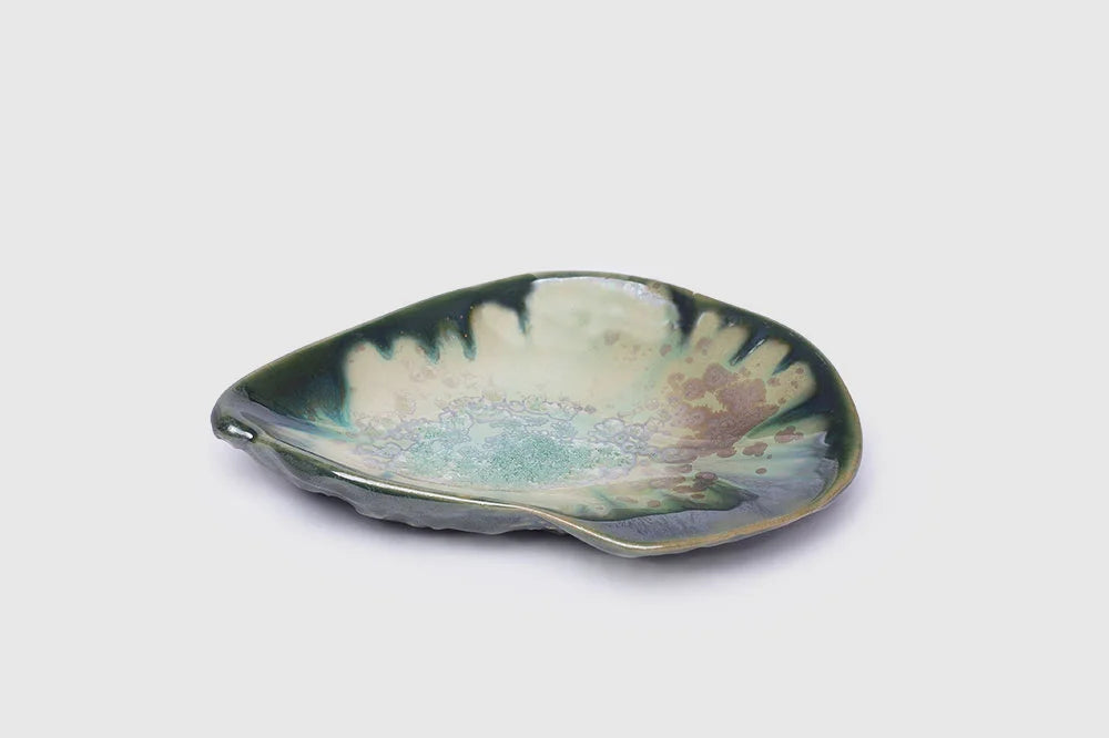 DAMARUSCOTTA DISH MINT &amp; CHARCOAL