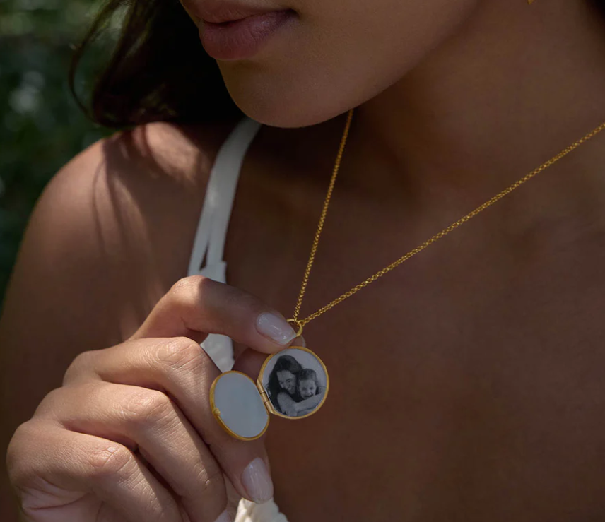 18" MOTHER NATURE LOCKET NECKLACE