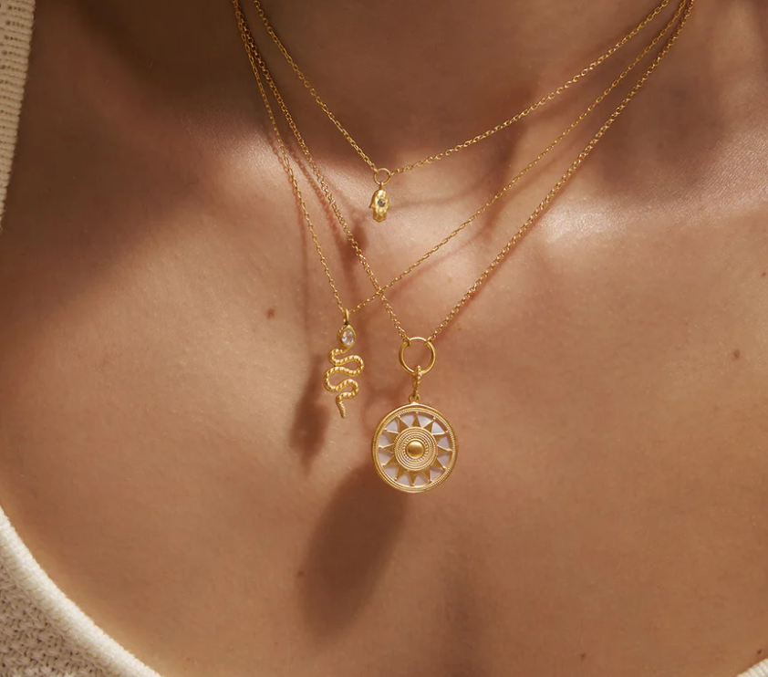 18&quot; MOP MANDALA NECKLACE