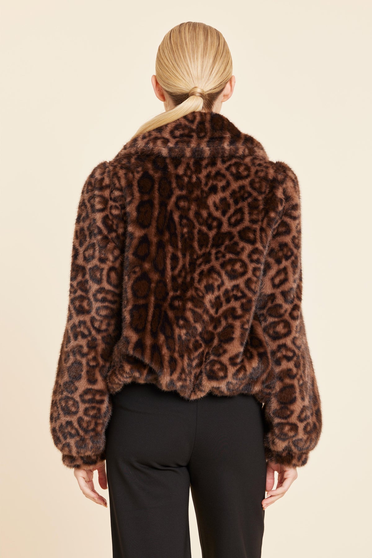 FAUX FUR ZIP UP JACKET