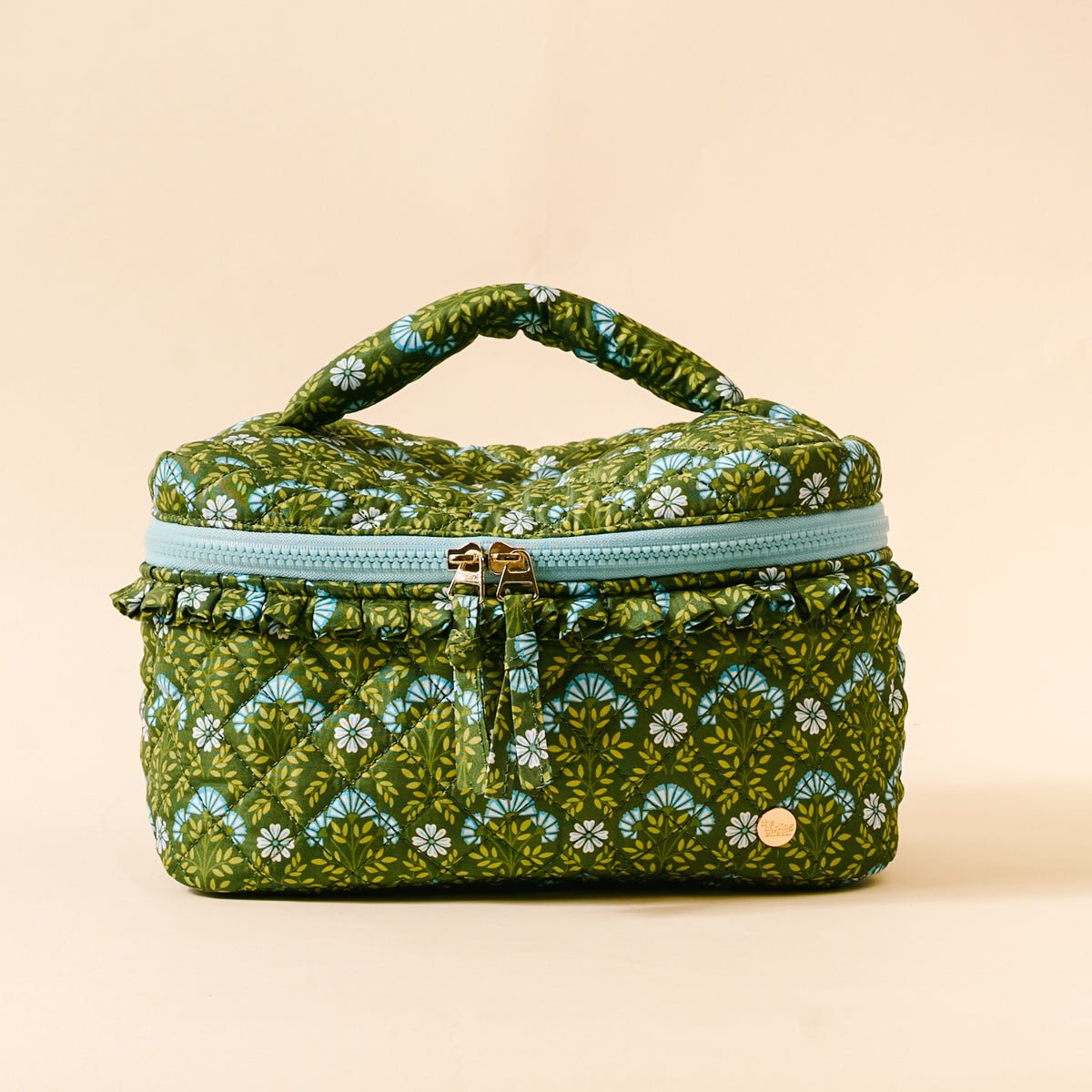 GLAM & GO QUILTED POUCH