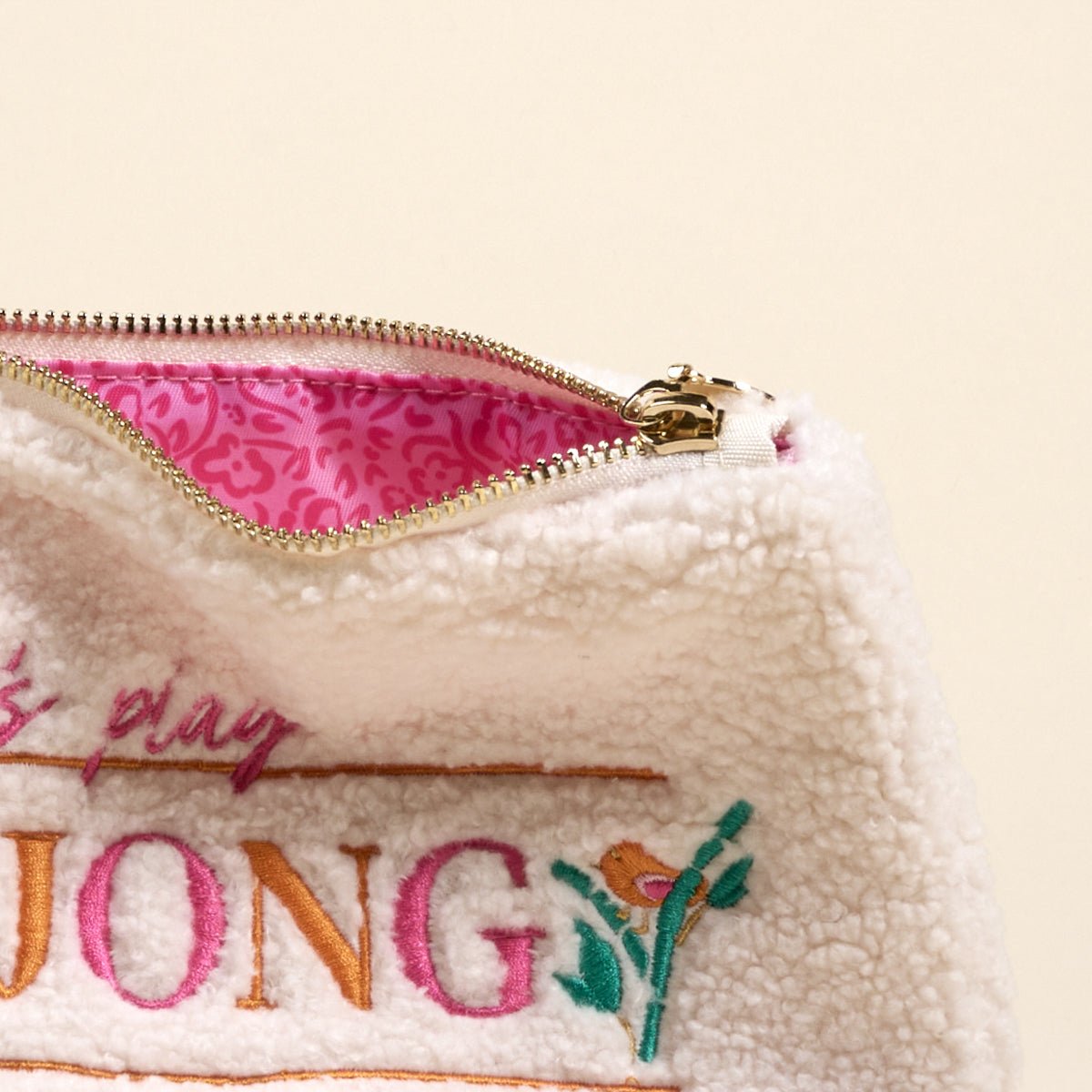 TEDDY POUCH