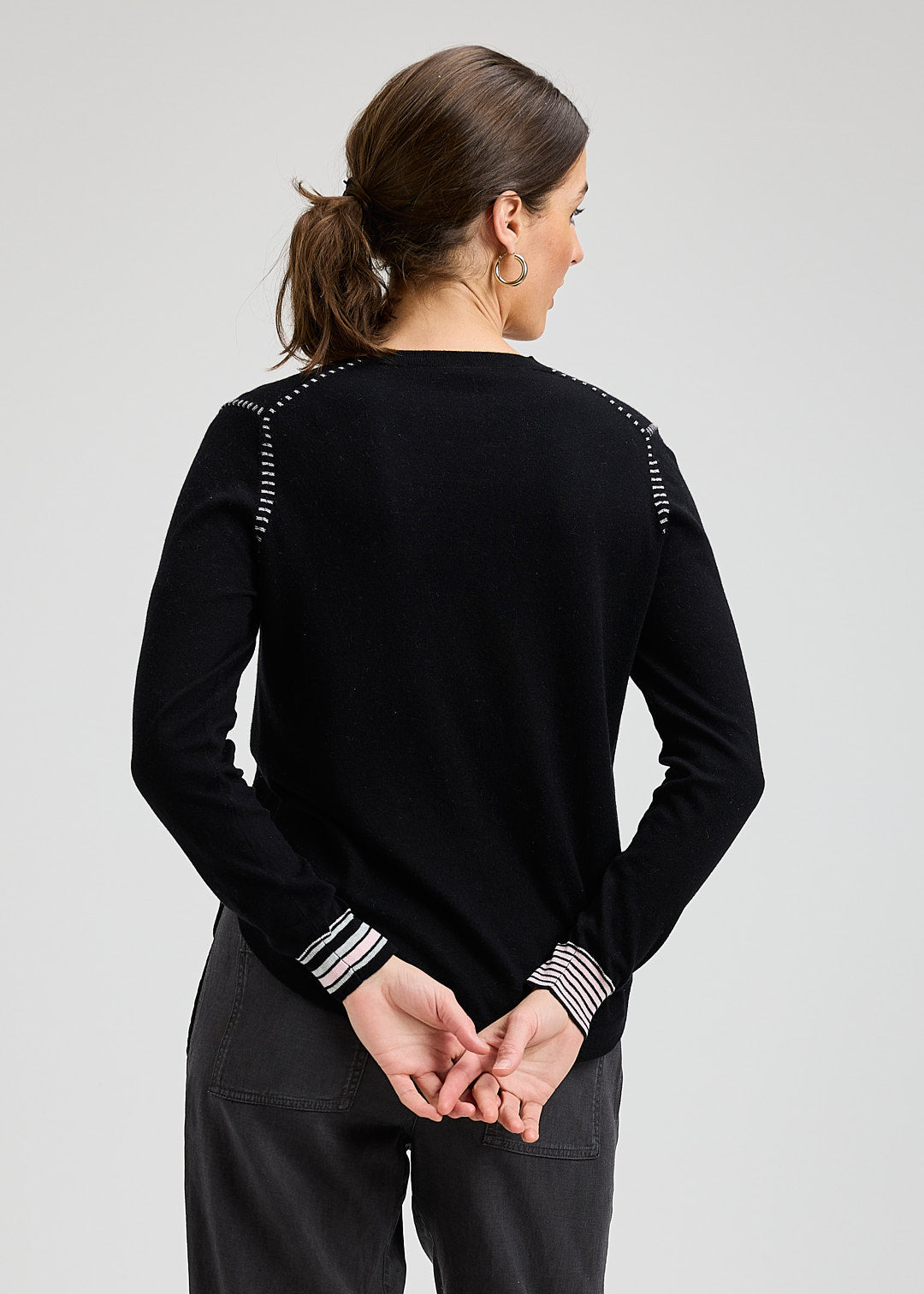 POCKET DETAIL SWEATER