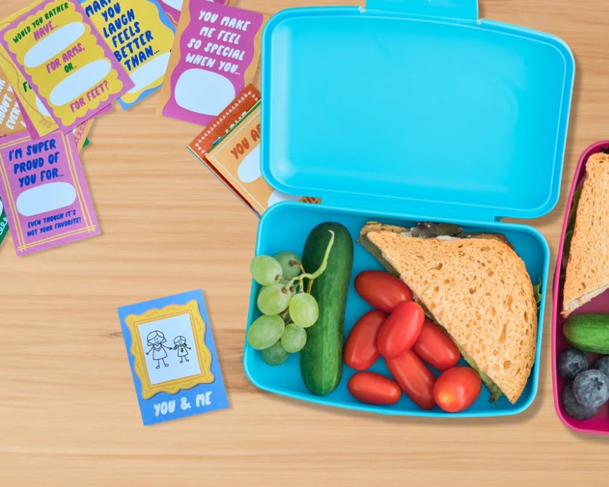 SILLY LITTLE LOVE NOTES