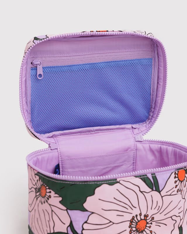 LARGE COSMETIC CASE