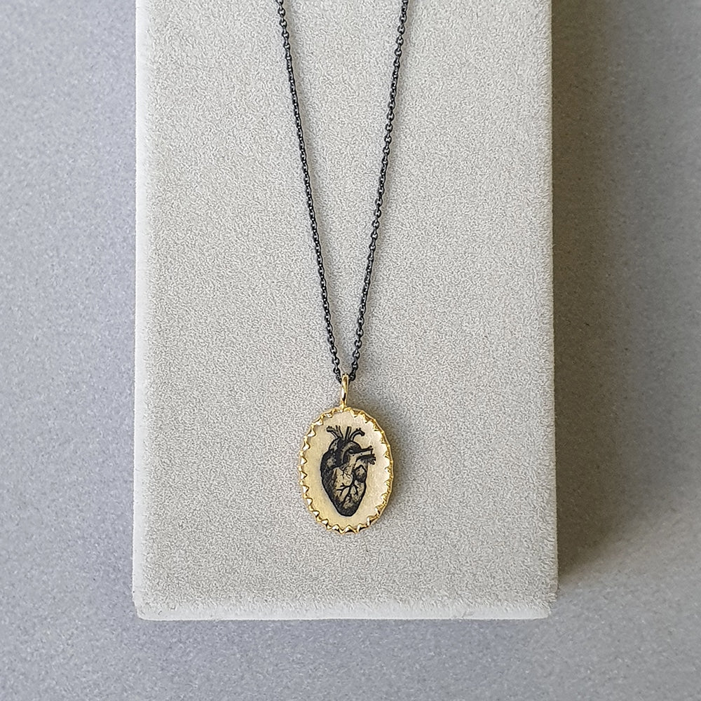 VICTORIA NECKLACE