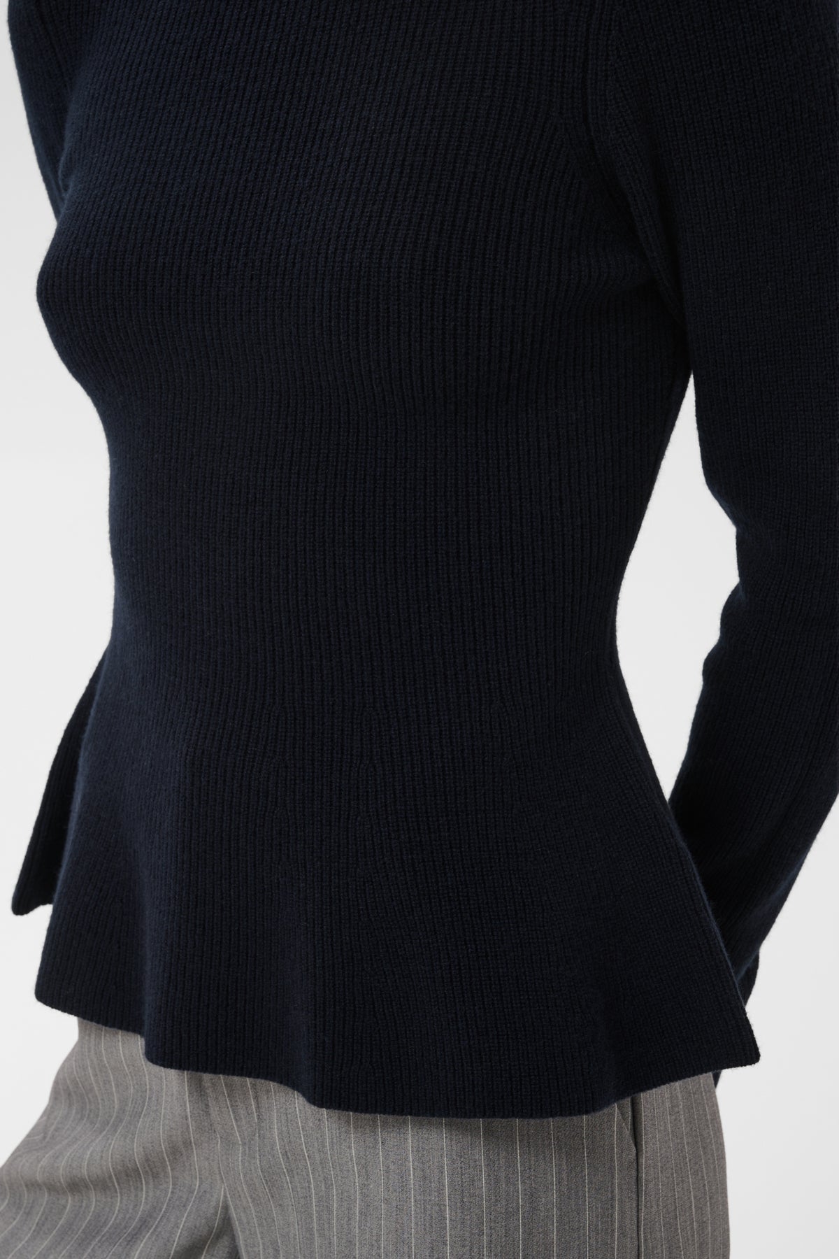 CARINA SWEATER