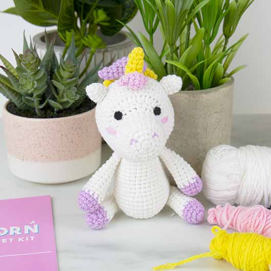UNICORN DIY CROCHET