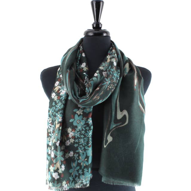 SCATTERED FLORAL SCARF