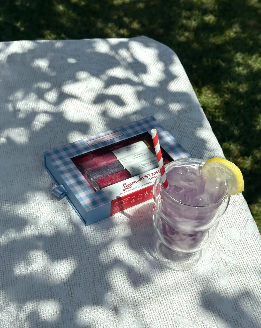 LEMONADE STAND