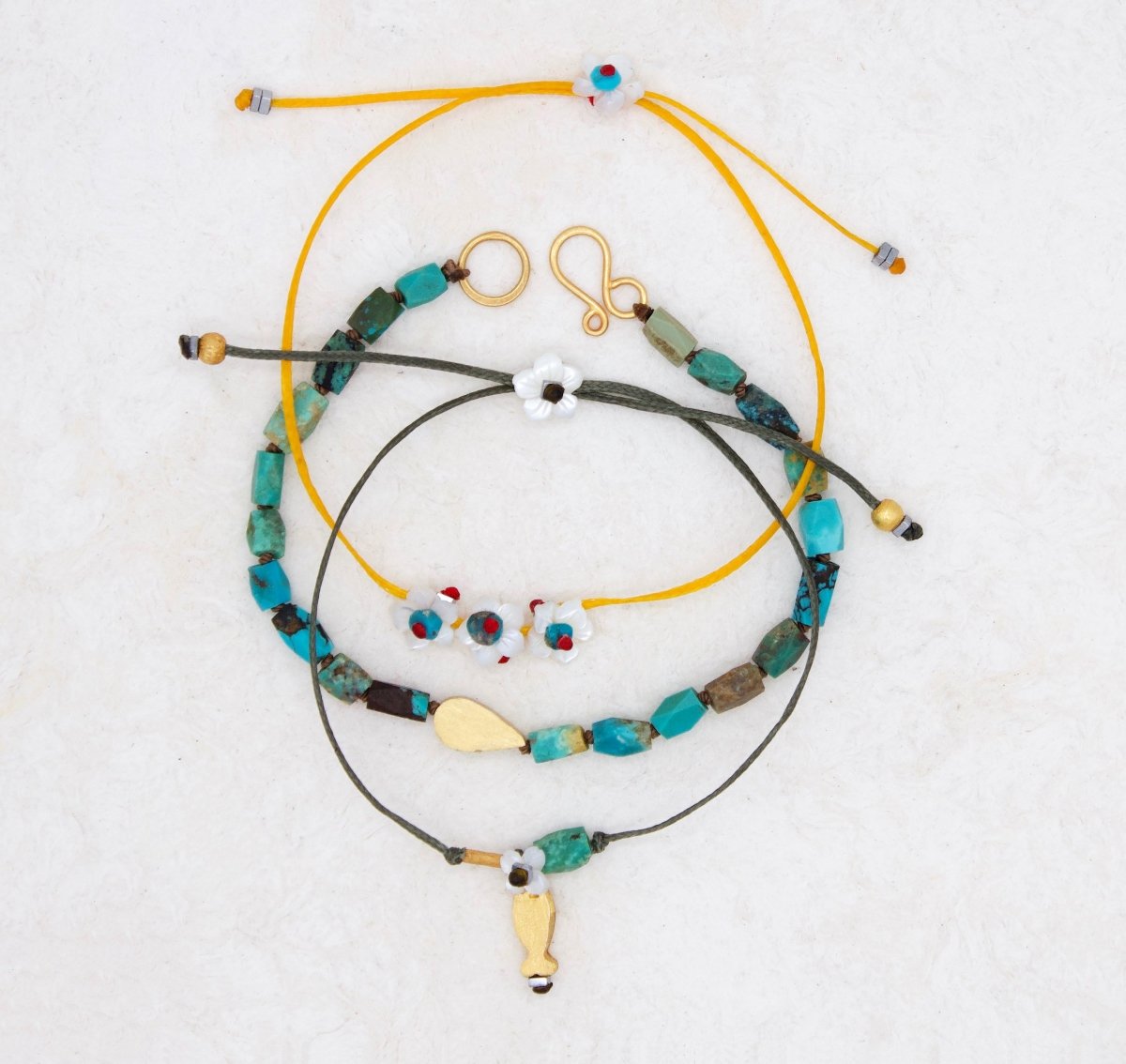 GOLDEN FISH BRACELET