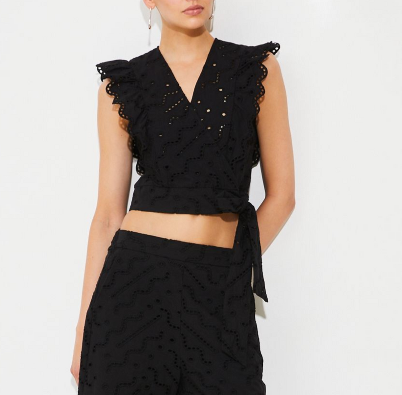 LILA WRAP TOP