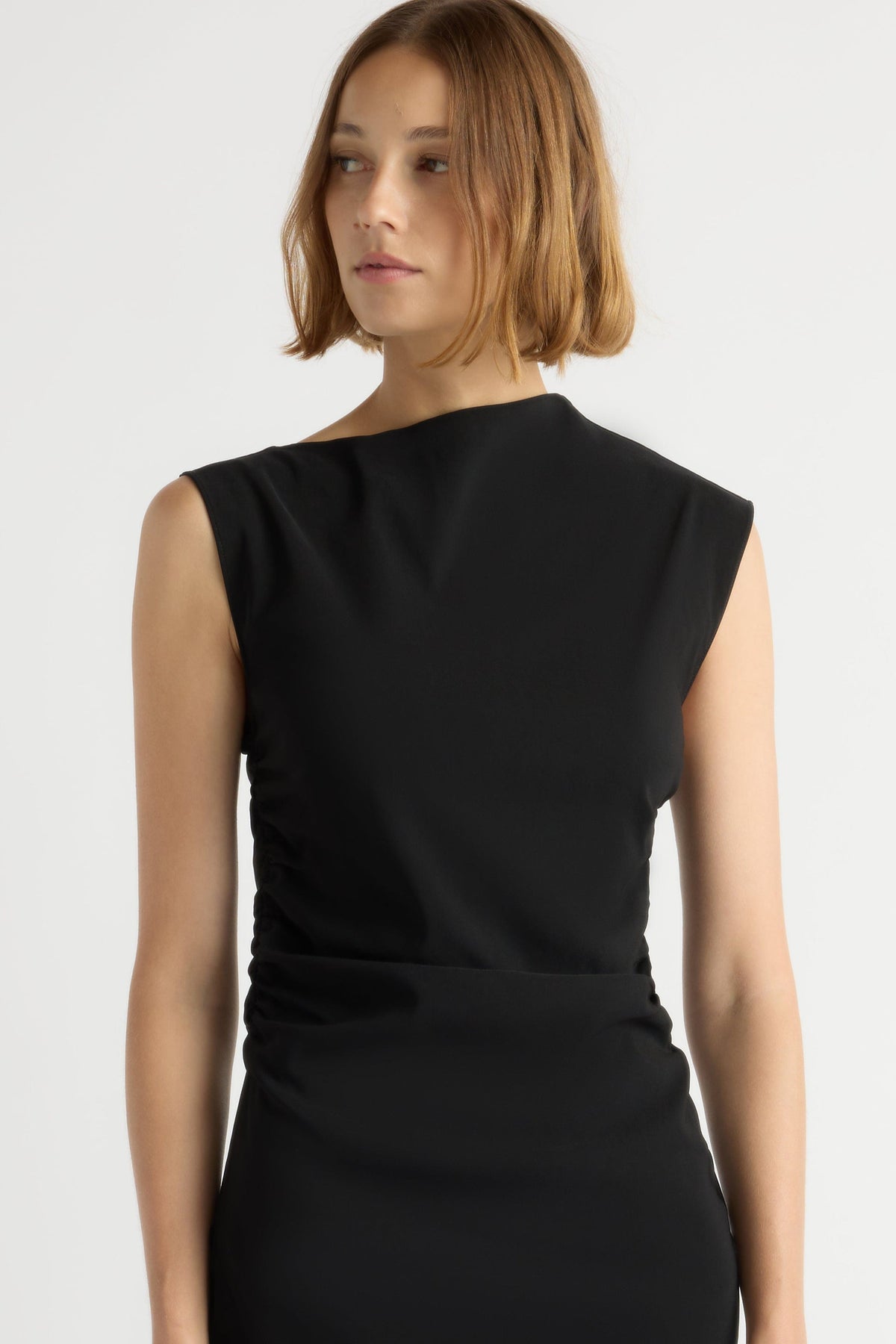 MANON ASYMMETRIC NECK RUCHED DRESS