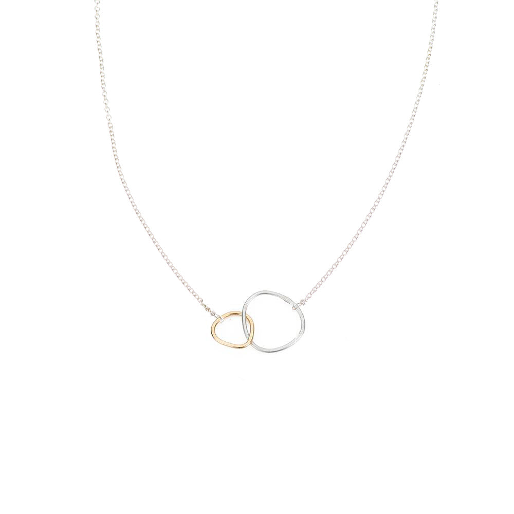 INTERLOCKING MIXED METAL NECKLACE
