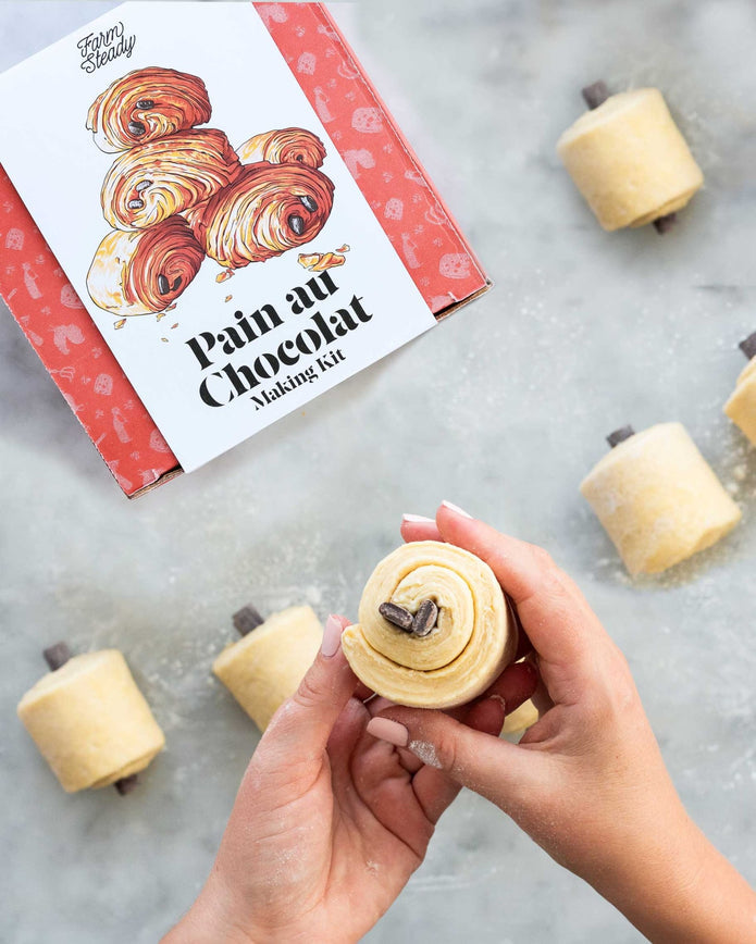 PAIN AU CHOCOLAT MAKING KIT
