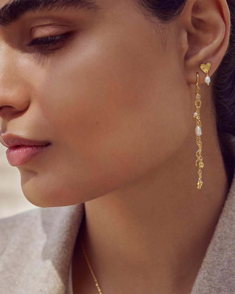 VESTA EARRING