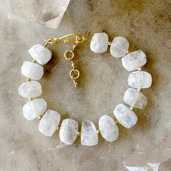 MOONSTONE BRACELET