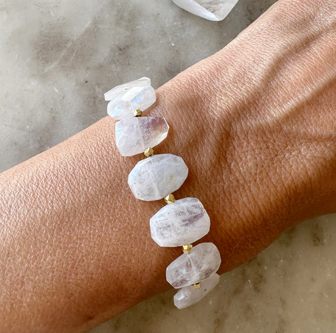 MOONSTONE BRACELET